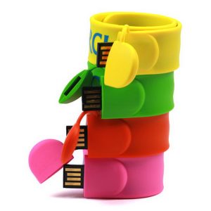 18775_Slap-Silicon-Bracelet-USB-Flash-Drive_1