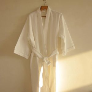 8489_bathrobes_1